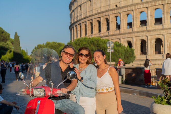 Rome: Private Vespa Tour and Professional Photoshoot - Gianicolo Terrace and the final coffee