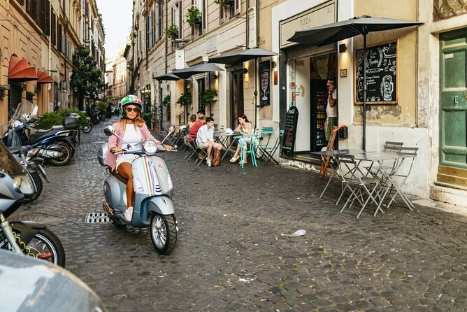 Rome Vespa 125cc Daily Rental - Timing, return, and cancellation