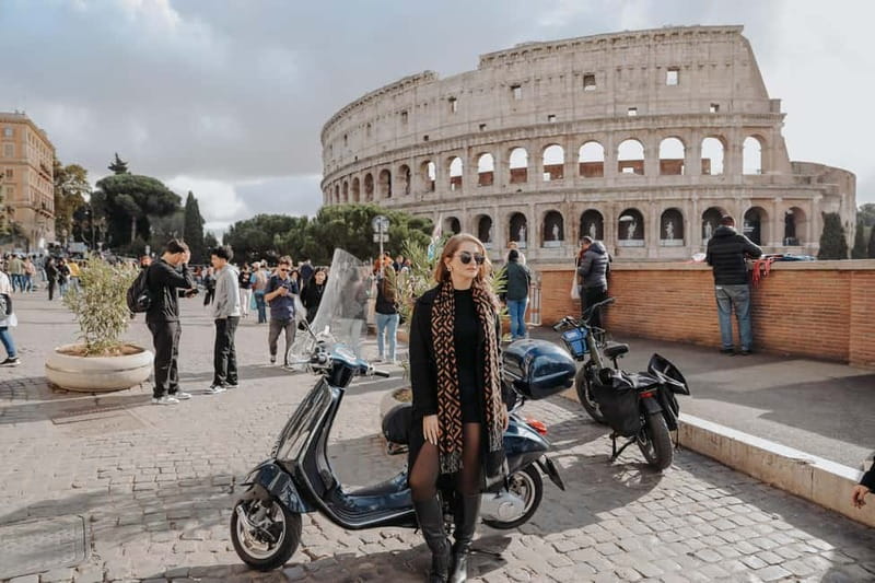 Rome: Vespa Ride in the Streets with Photography - Starting near Caffè Roma