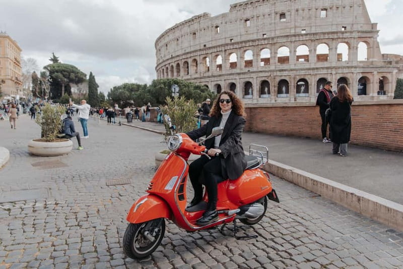 Rome: Vespa Ride in the Streets with Photography - The Vespa ride through central Rome