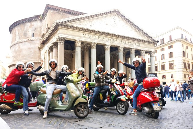Rome Vespa Small Group Sightseeing Tour, 3 Hour Experience - The Knights of Malta keyhole on Aventine Hill