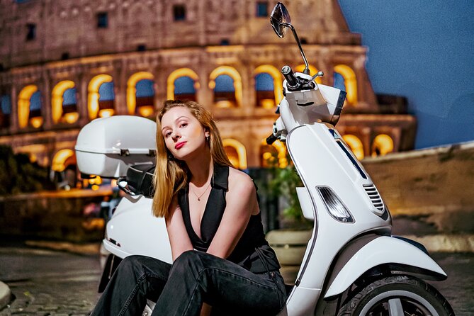 Rome Vespa Small Group Tour with Photoshoot - Circus Maximus and the old racing valley