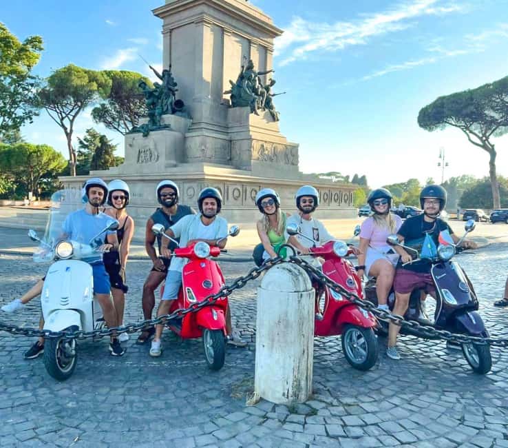 Rome: Vespa tour “When in Rome” with Dessert and Photography - Circus Maximus and the Aventine side of Rome