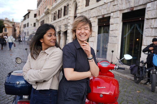 Rome: Vespa Tour with Photographer and Tiramisu treat - What the $60.34 price delivers