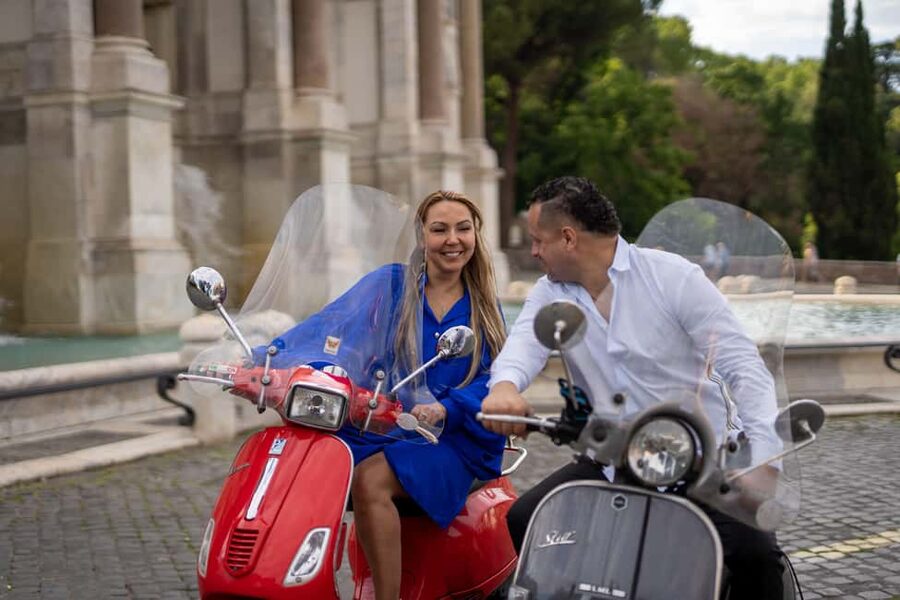 Rome: Vespa Tour with Professional Photoshoot as Passenger - Starting beside the Colosseum on Via del Colosseo