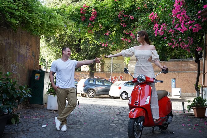 Rome Vespa Tour with Tiramisu - The Pantheon and a proper tiramisu break