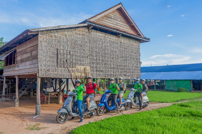 Siem Reap Countryside Sunset Vespa Tour / Tuk Tuk Available - Why this Vespa ride makes sense in Siem Reap
