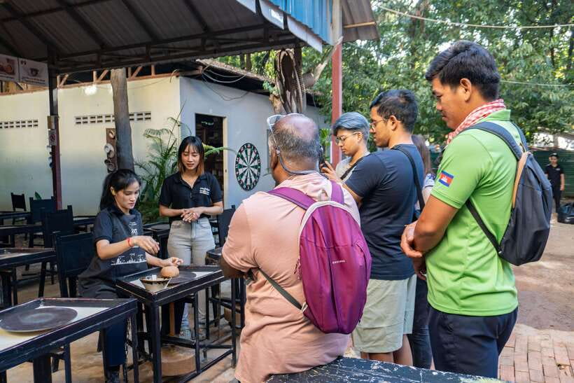 Siem Reap Evening Food Tour - On Promotion Price limit Offer - Lort cha at a family kitchen dating to 1987