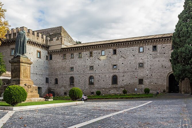 Surroundings of Rome on Vespa - Castelli Romani: hills, food, wine, and lake views
