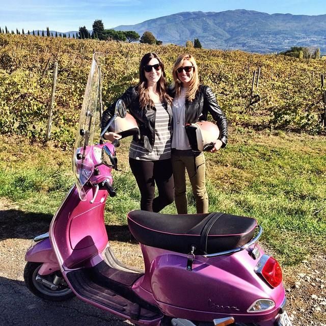 Tuscany: Vespa Tour with Traditional Lunch - Getting comfortable on the Vespa