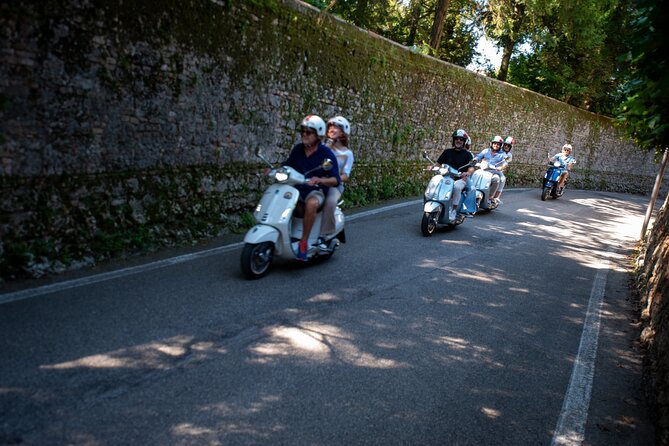 Vespa 125 rental to explore the UNESCO Hills - Practical questions to settle before you go