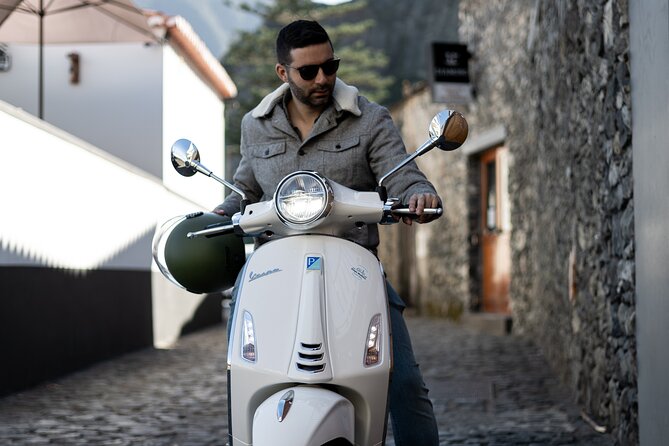 Vespa Primavera 24 Hour Rental in Madeira - The Vespa itself and the riding kit