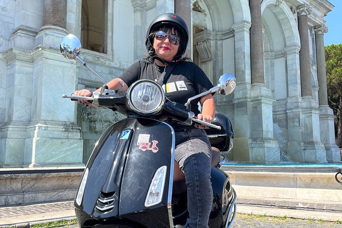 Vespa Rental in Rome - A Vespa gives Rome a different rhythm