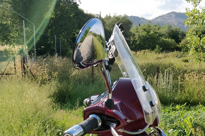 Vespa Scooter Tour "Off the beaten path Local Villages " 3-hour scooter tour - Kalafationes and a coffee at the kafeneion