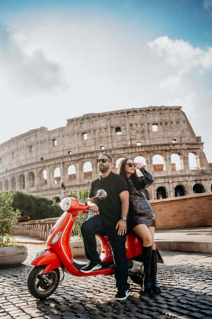 Vespa Scooter Tour "Rome as a Local" - Circus Maximus and the Aventine view