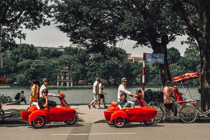 Vespa Sidecar Sightseeing and Cuisine Tour in Hanoi - Why a sidecar works well in Hanoi