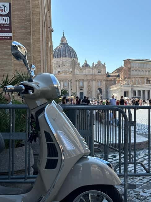 Vespa Sidecar Tour: Express Highlights of Rome - Trevi Fountain and the Pantheon