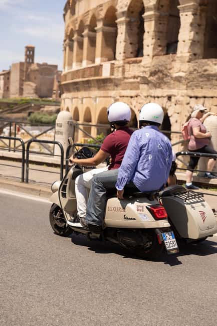 Vespa Sidecar Tour: Highlights of Rome - Price, group size, and comfort