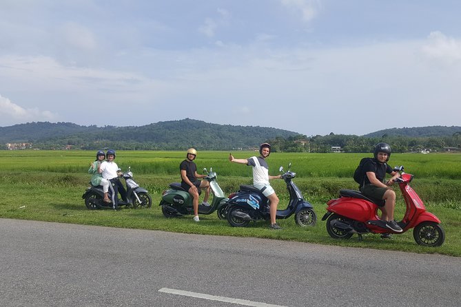 Vespa Sunset Tour - Starting at Mototomo Langkawi in Pantai Cenang