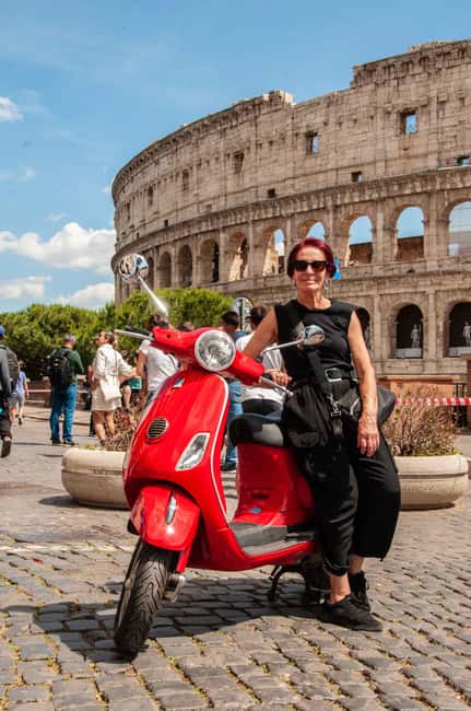 Vespa Tour - Explore Ancient Rome - From Circus Maximus to the Orange Garden