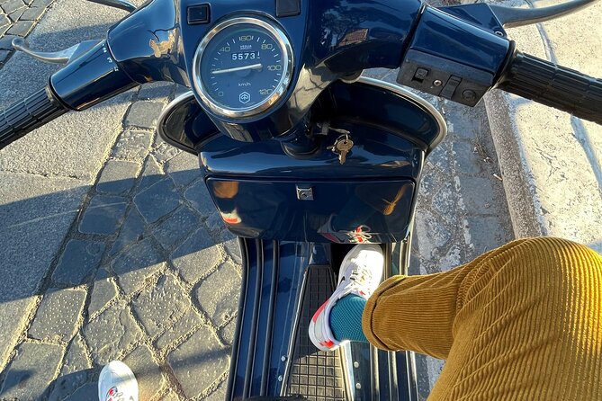 Vespa Tour in Rome with Nicolò - The Pantheon, a final look at ancient Rome