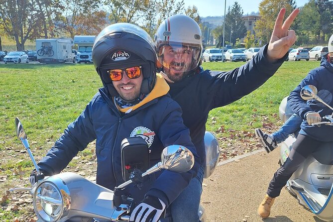 Vespa tour in the Langhe with winery visit and lunch - Key points at a glance
