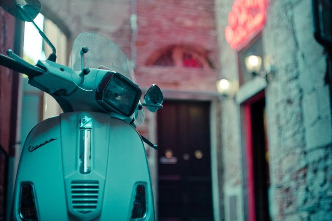 Vespa Tour - The Essence of Rome - Starting at Largo Argentina and entering ancient Rome