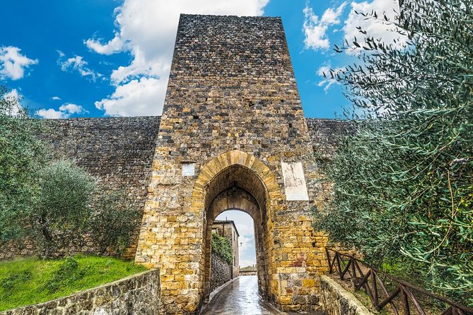 Vespa Tour with Lunch&Chianti Winery from Siena - Casale dello Sparviero and the two-and-a-half-hour winery stop