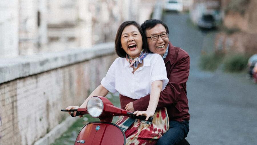 Vespa Tour with Professional Photography in Rome - Stop 3: Trastevere by Vespa